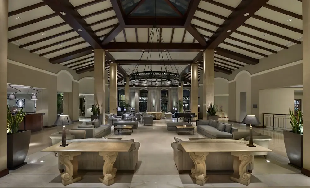 Hyatt Regency Thessaloniki outdoor pool with palm trees