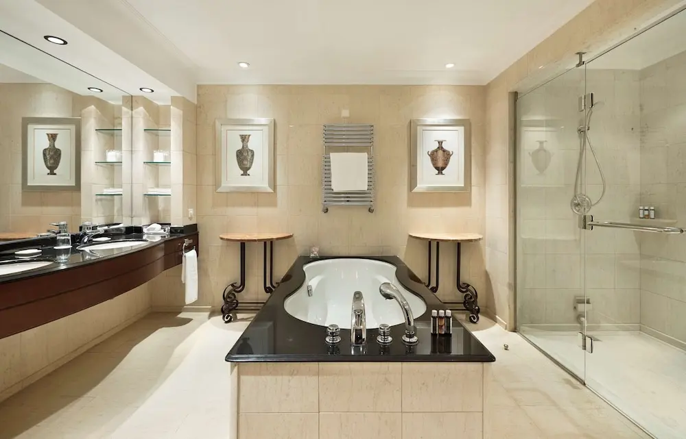 Hyatt Regency Thessaloniki room with terrace and garden view