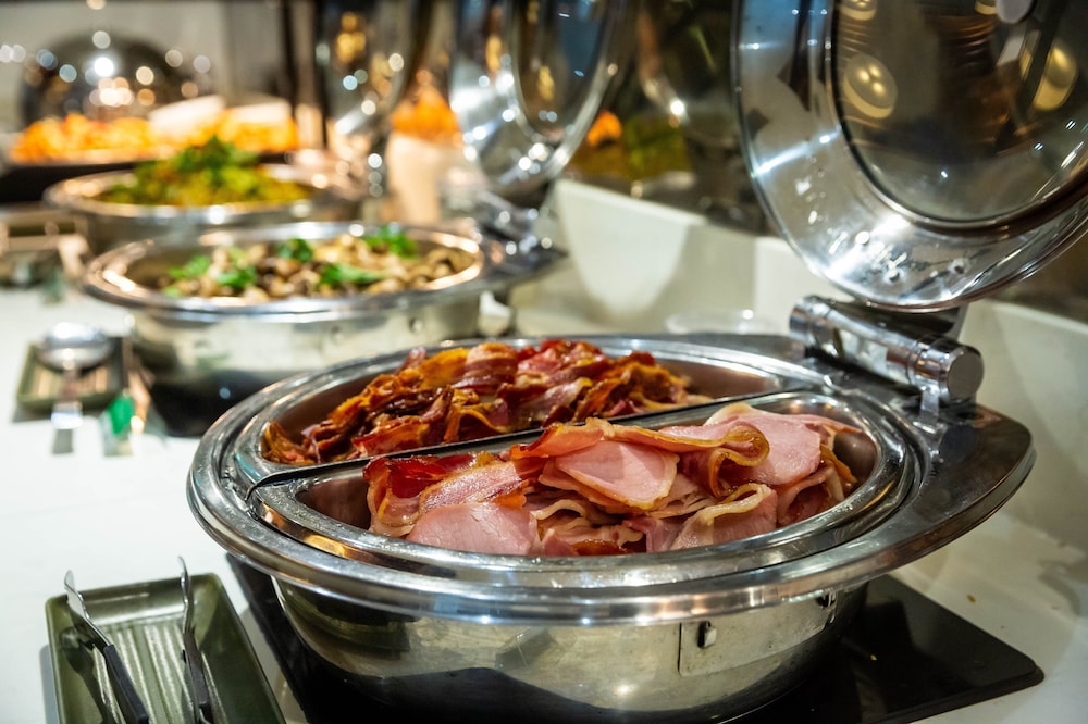 Furama Darling Harbour