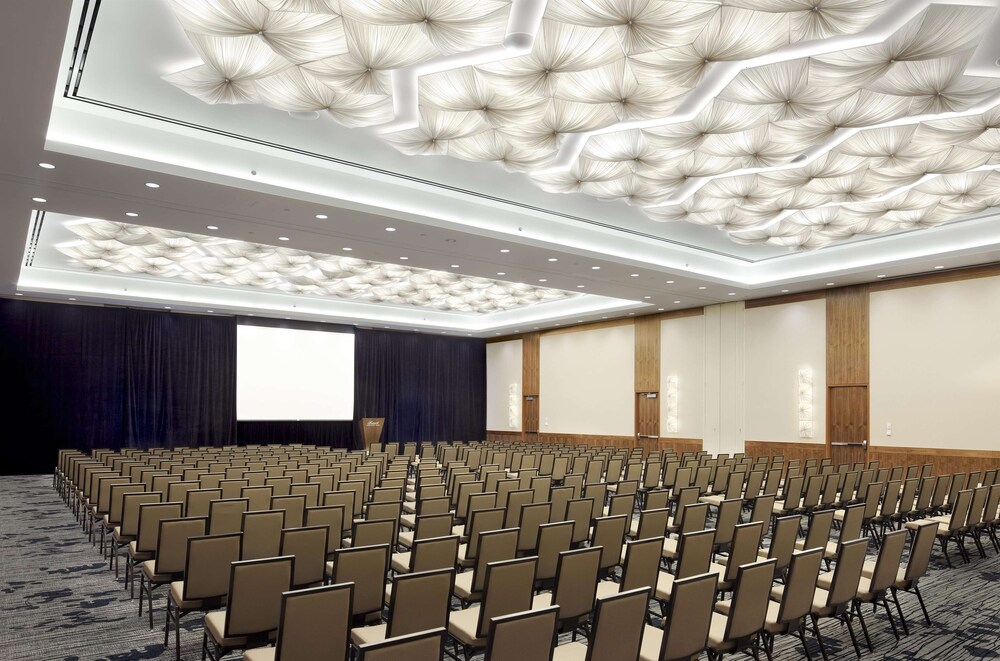 Fairmont Pacific Rim