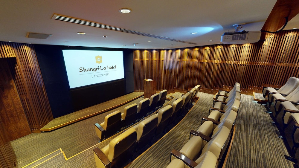 Shangri La Hotel Vancouver