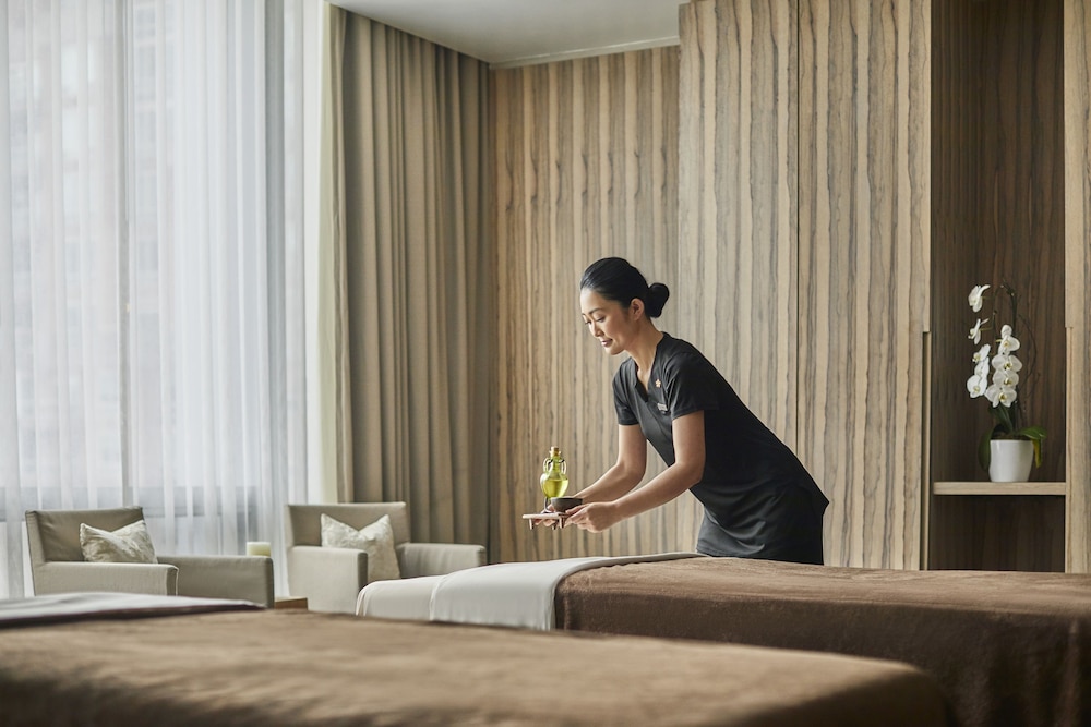 Four Seasons Hotel Toronto