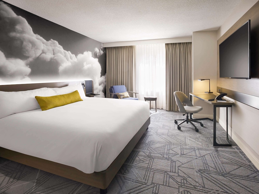 Novotel Toronto Centre