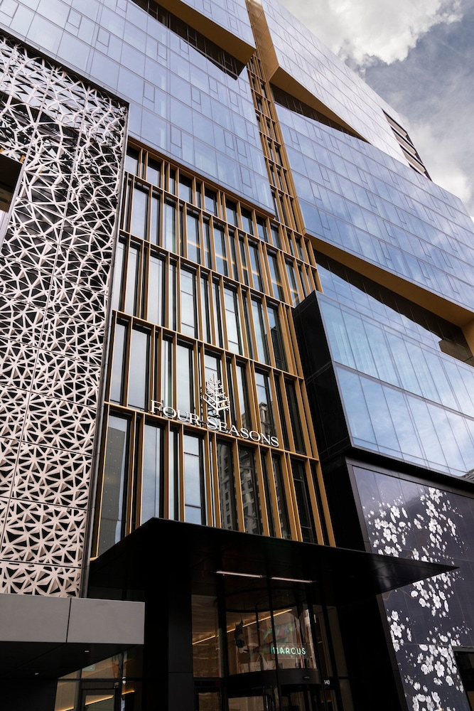 Four Seasons Montreal