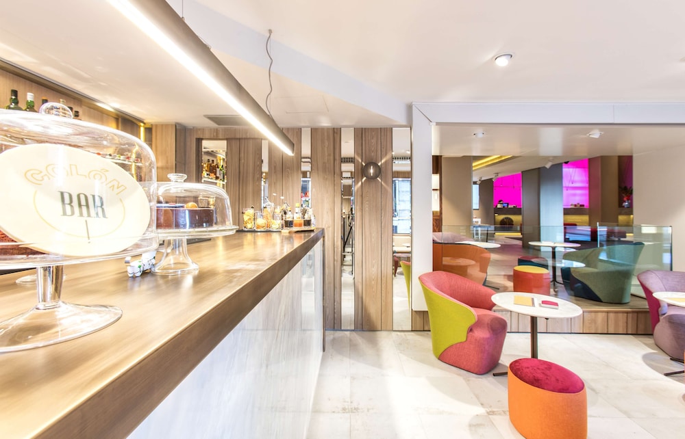 NH Collection Madrid Colón