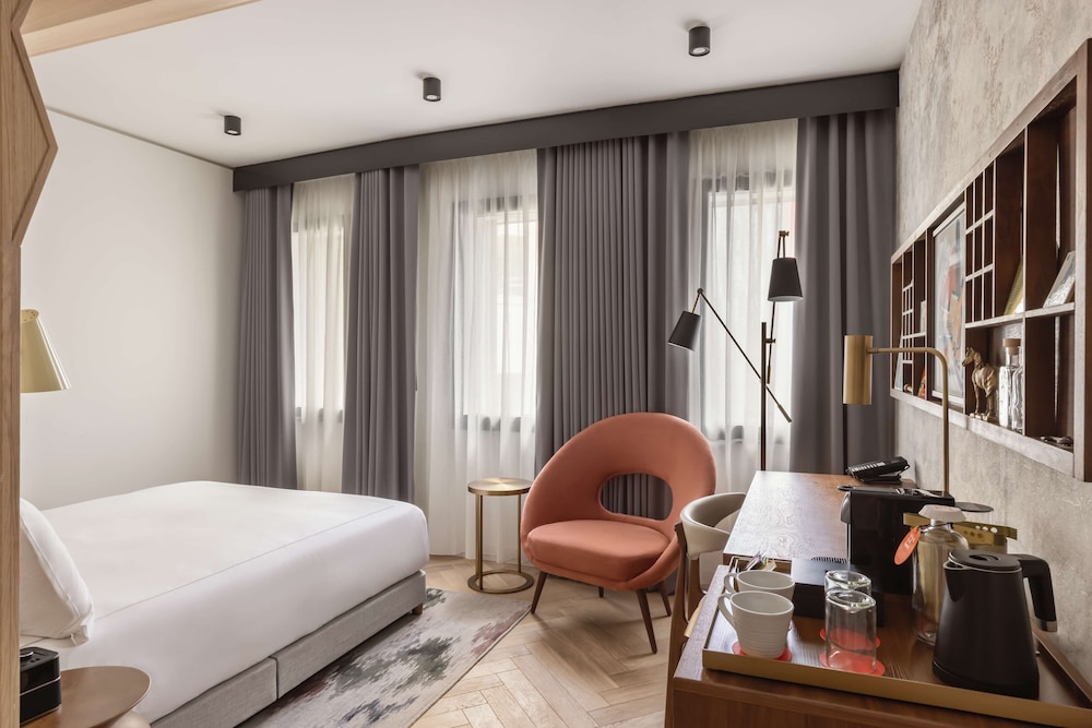 Canopy by Hilton London City