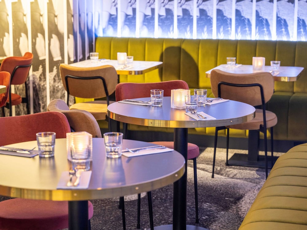 TRIBE AMSTERDAM CITY