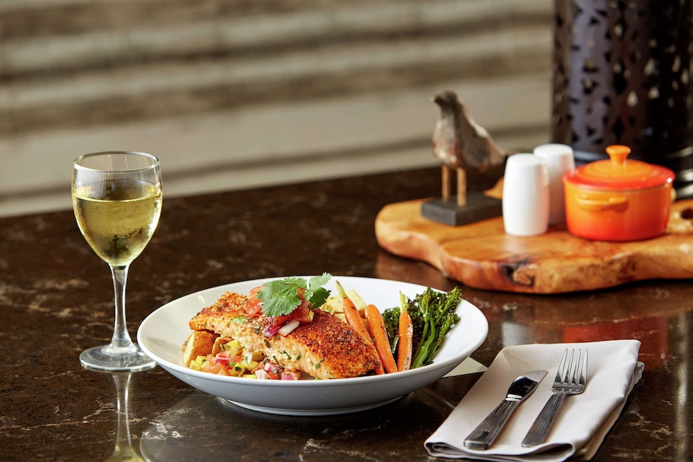 Hilton Garden Inn San Diego Old Town Sea World