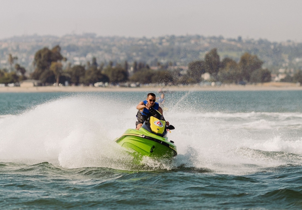 Paradise Point Resort & Spa