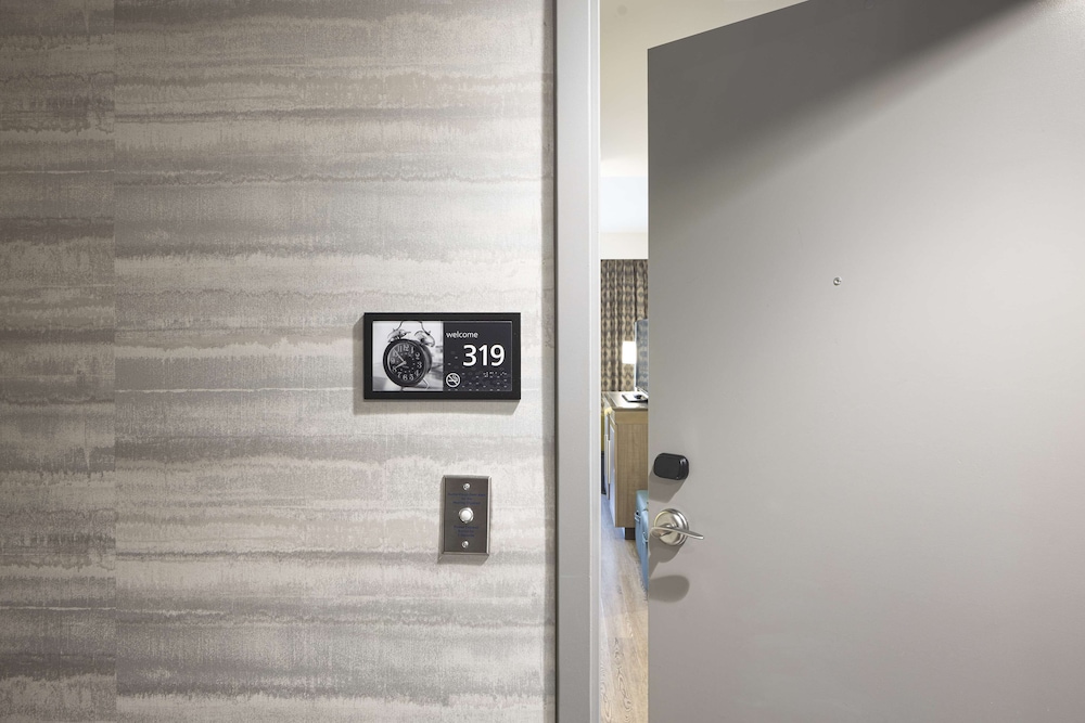 Hampton Inn & Suites Miami Midtown