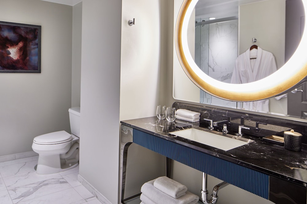 Grand Bohemian Orlando Autograph Collection