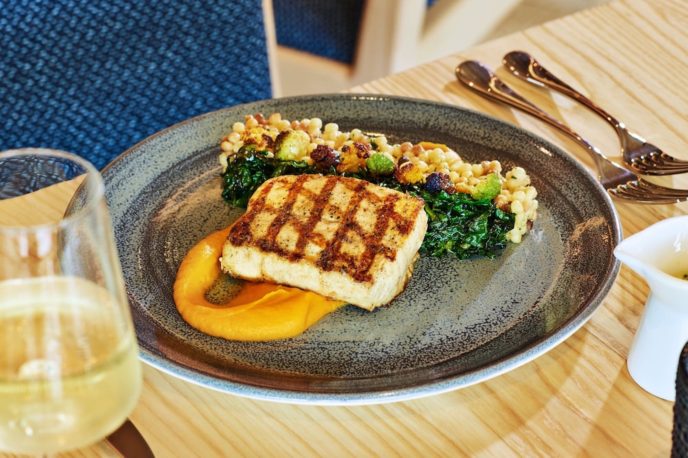 Walt Disney World Swan And Dolphin