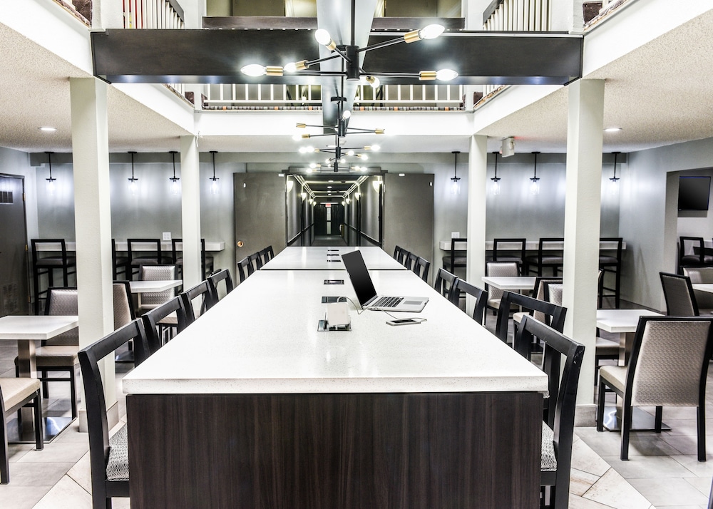 Best Western McCarran Inn