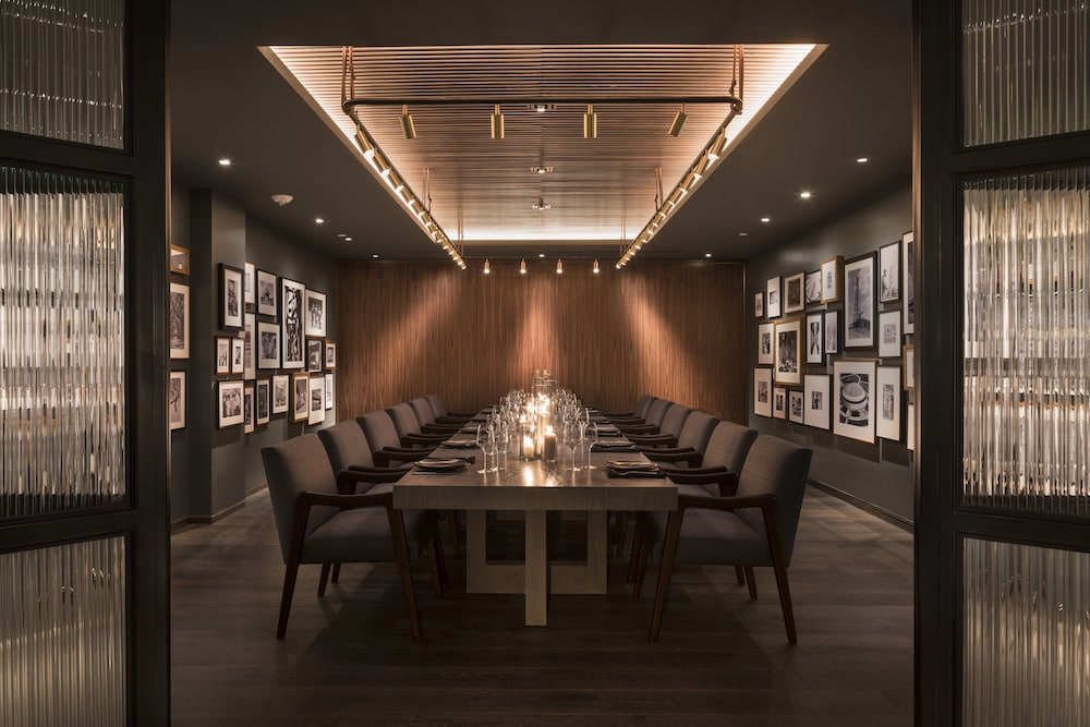 Four Seasons Hotel Houston