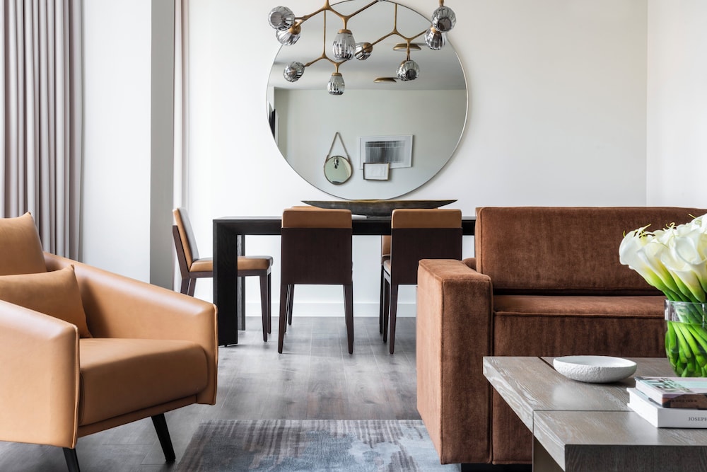 Four Seasons Hotel Houston