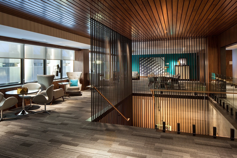 Le Méridien Houston Downtown